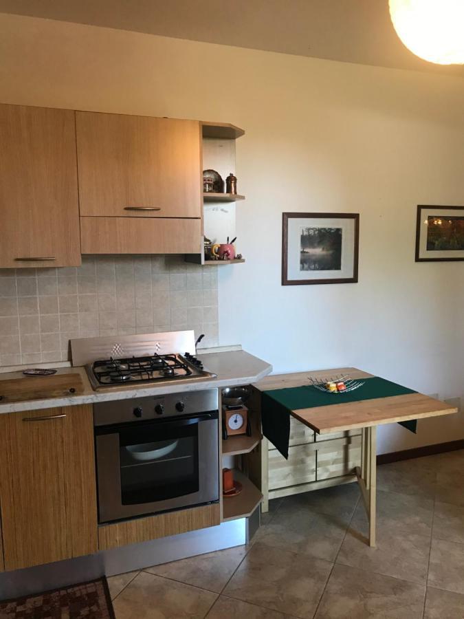 Ferienwohnung Il Gelsomino Di Via Leopardi Arona Exterior foto